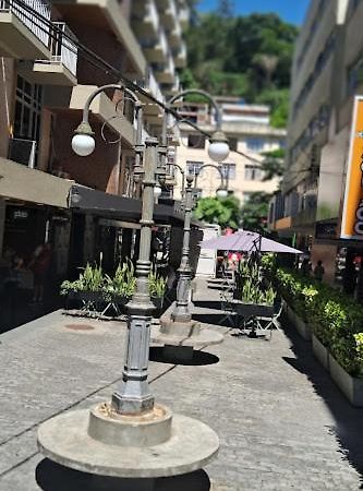 Apartamento No Centro De Nova Friburgo Luaran gambar